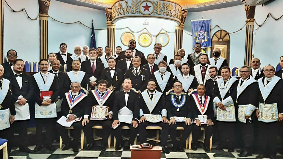 Loja Maçônica Lauro Tupinambá Valente nº 4146 e visitantes